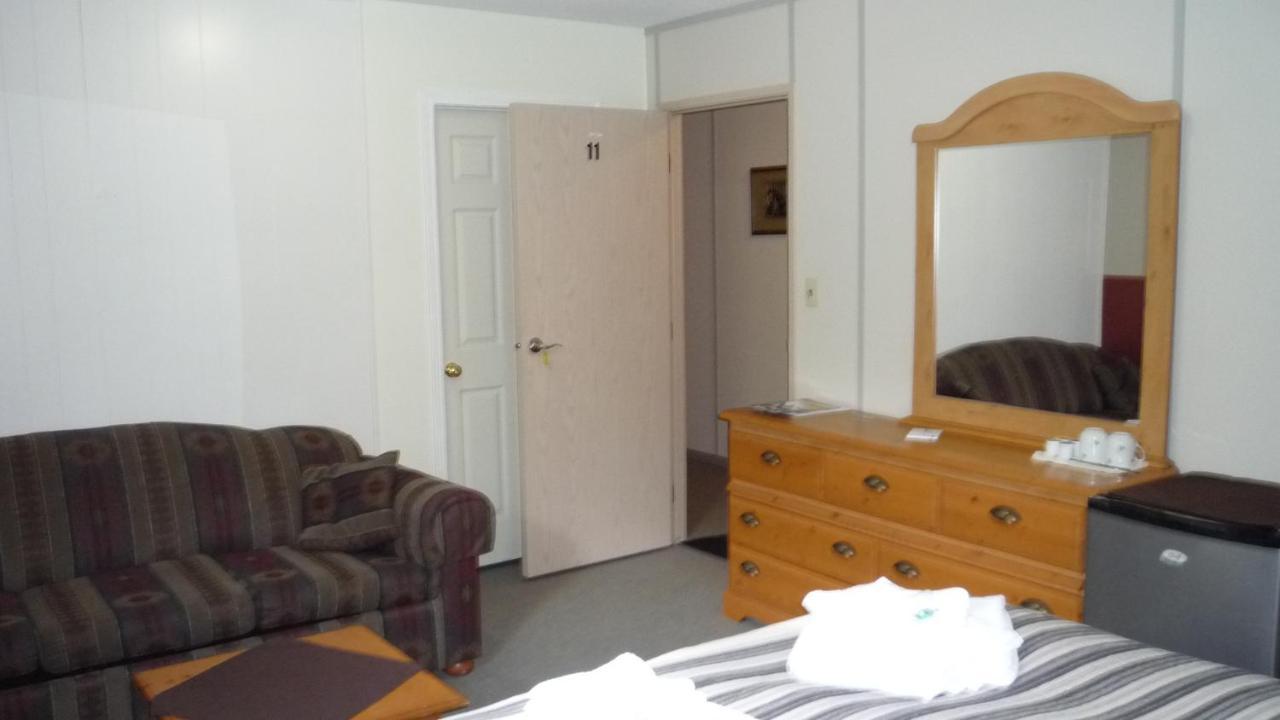Stewart Mountain Lodge 외부 사진