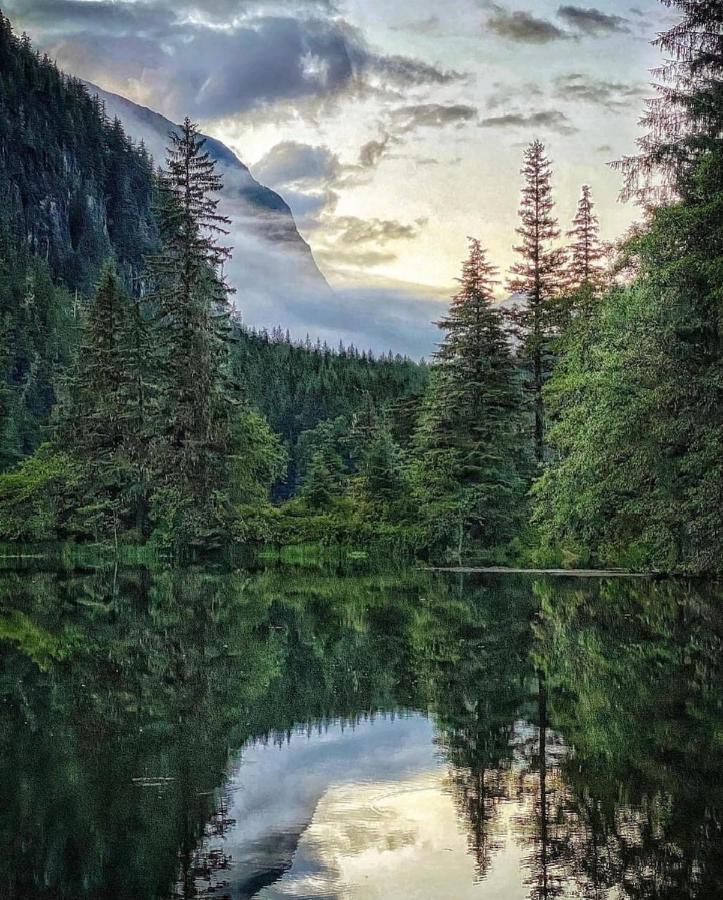 Stewart Mountain Lodge 외부 사진
