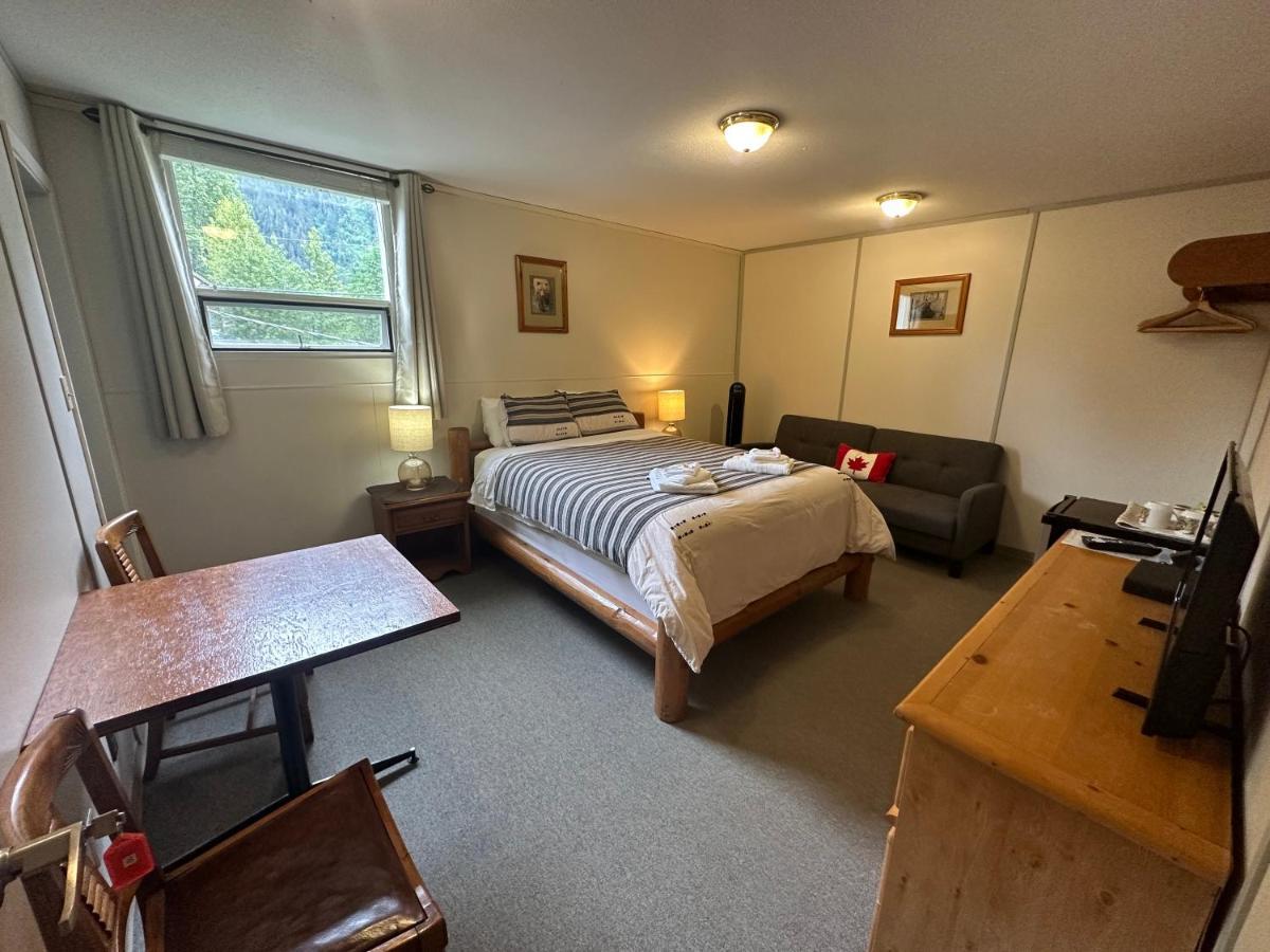 Stewart Mountain Lodge 외부 사진