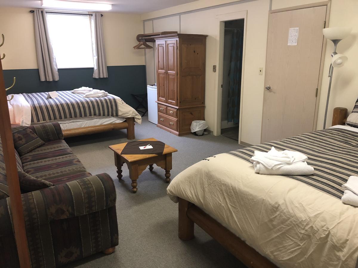 Stewart Mountain Lodge 외부 사진